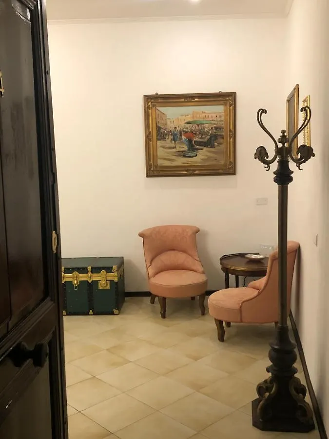 Roman Apartment In Trastevere